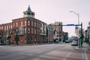 The intersection of State & Second Streets in Harrisburg, Pennsy