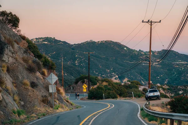 Piuma Road při západu slunce v Malibu, Kalifornie — Stock fotografie