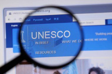 Los Angeles, California, Usa - 3 Aralık 2019: Unesco web sitesi. Ekranda Unesco.org logosu, İllüstrasyon Editörü