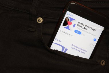 Saint-Petersburg, Rusya - 6 Aralık 2019: Cep telefonunda Kahve ve Bagel simgesi olan cep telefonu ekranı, İllüstrasyon Editörü