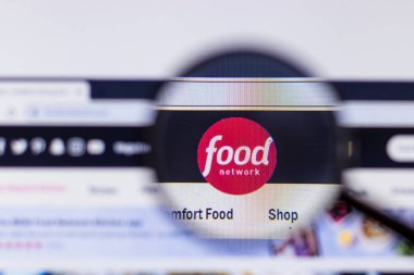 Saint-Petersburg, Rusya - 10 Ocak 2020: Food Network web sitesi logolu laptop sayfası, Illustrative Editorial