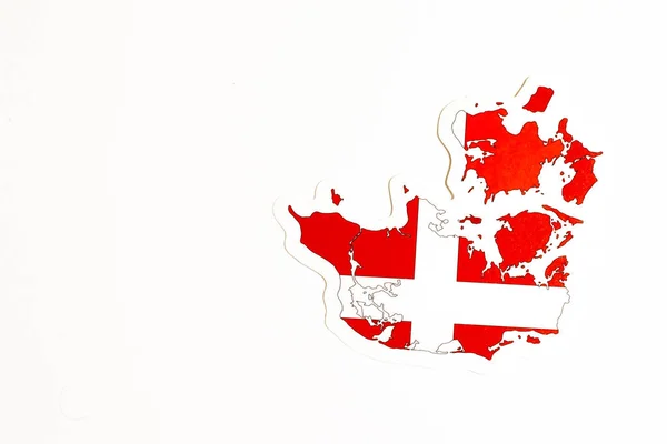 Bandera nacional de Dinamarca. Esquema de país sobre fondo blanco con espacio de copia. Ilustración política —  Fotos de Stock