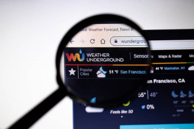 Los Angeles, California, Usa - 25 Ocak 2020: Meteoroloji Yeraltı web sitesi web sitesi sayfası, illüstrasyon için dizüstü bilgisayar ekranında, İllüstrasyon Editörü