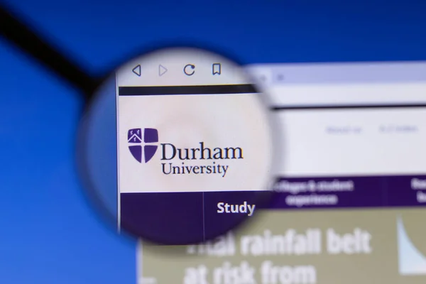 Los Angeles, California, USA - 3 March 2020: Durham University website homepage logo visible on display screen, Illustrative Editorial — Stok fotoğraf