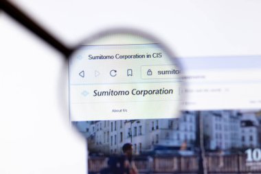 Los Angeles, Kaliforniya, ABD - 20 Mart 2020: Sumitomo şirket logosu web sitesinin yakın plan sayfasında, Illustrative Editorial.