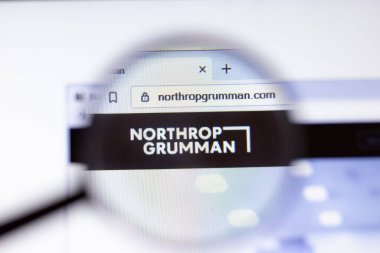 Saint Petersburg, Rusya - 29 Mart 2020: Northrop Grumman şirketinin logosu ekranda görünüyor. Şirket web sitesi kapanış sayfası, İllüstrasyon Editörü.