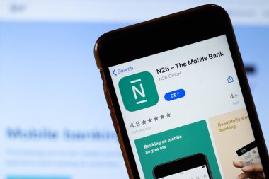 New York, ABD - 15 Mayıs 2020: Telefon ekranında N26 Bank mobil uygulama logosu, yakın plan ikonu, İllüstrasyon Editörü.