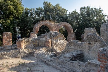 Bacoli, İtalya, 14 Ağustos 2019. Antik Cuma kentindeki Apollo tapınağı. Antik Yunan şehri günümüze kadar ayakta kaldı..