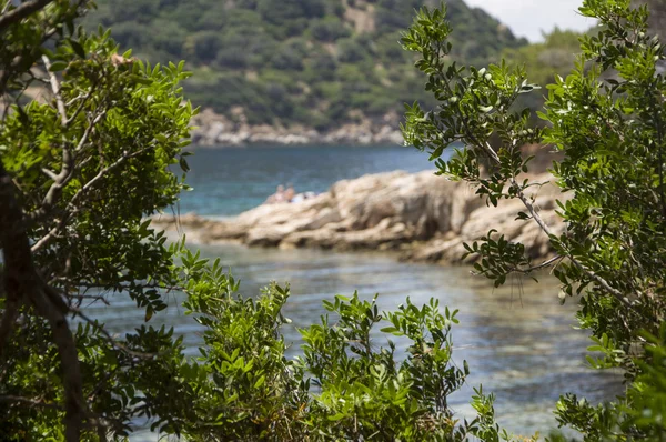 Italia sardinia cala moresca bahía en aranci golfo — Foto de Stock