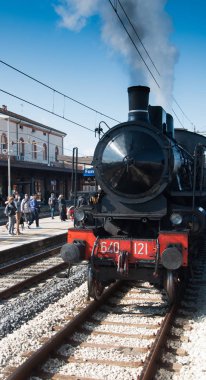 Vintage Buhar istasyonu fano İtalya'lokomotif