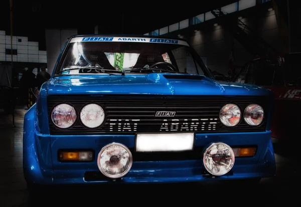 Fiat 131 abarth rali renk blu — Stok fotoğraf