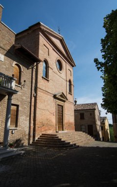 Urbino İtalya'nın Marche bölgesi duvarlı bir şehirdir, 
