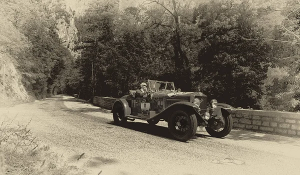 O.M.665 SUPERBA 1927 — 图库照片