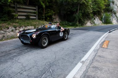 Ferrari 225 S örümcek Vignale 1952