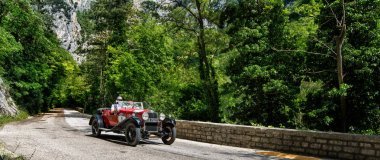 Aman Tanrım. 665 Spor SuperBA 2000 1925