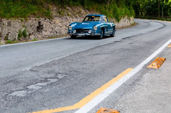 MERCEDES-BENZ 300 SL COUP W 198 LEICHTU 1955 — стоковое фото