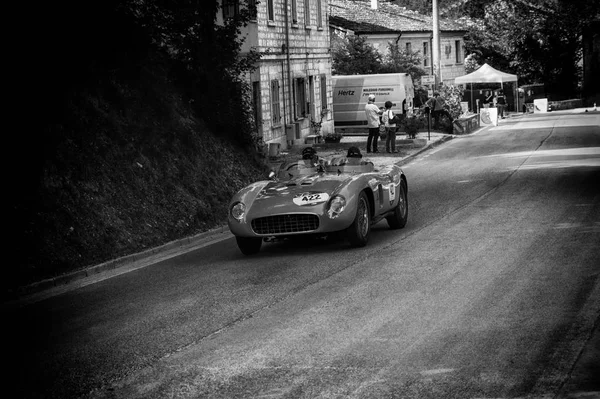Ferrari 500 Tr örümcek Scaglietti 1956