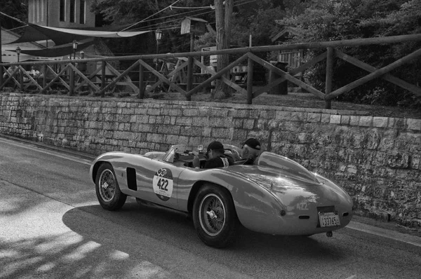 Ferrari 500 Tr örümcek Scaglietti 1956