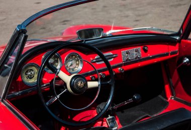 Alfa Romeo Giulietta Spider 1600 (1964)