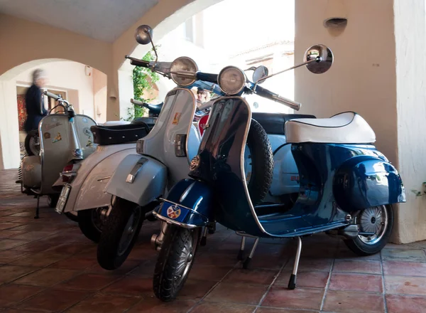 Piaggio Vespa vintage sprint scooter moteur — Photo