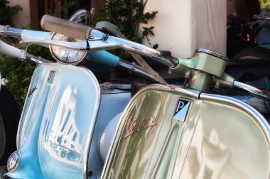 Piaggio Vespa ve lambrettavintage sıçramak motorlu scooter 