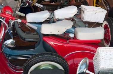  Piaggio Vespa ve lambrettavintage sıçramak motorlu scooter 