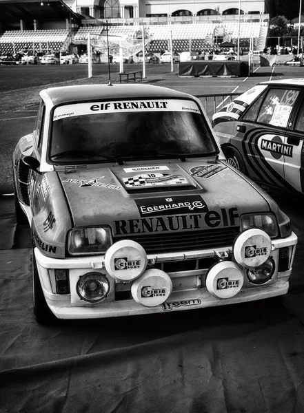 RENAULT 5 GT TURBO 1982 vecchio rally di auto da corsa — Foto Stock