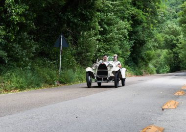 Bugatti türü 35 Gp 1925on yarış araba ralli Mille Miglia 2017 yılında ünlü İtalyan tarihi Formula (1927-1957) 19 Mayıs 2017 üzerinde eski bir