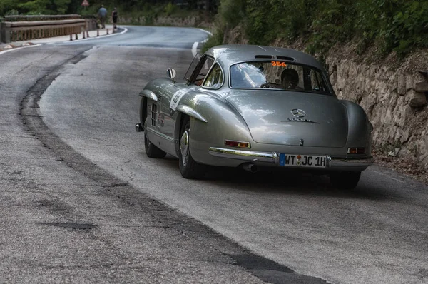 Gola Del Furlo Itália Maio Mercedes Benz 300 Coup 198 — Fotografia de Stock