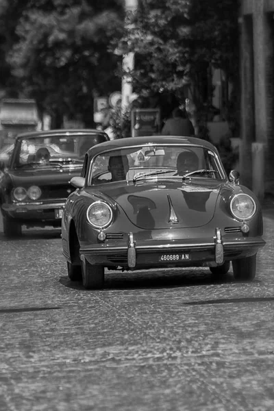 Pesaro Itália Abril 2018 Porsche 356 Carro Corrida Antigo Rali — Fotografia de Stock