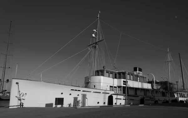 2019年8月19日 アリシア ヨット ヴィンテージ1930年に建造されたヨット — ストック写真