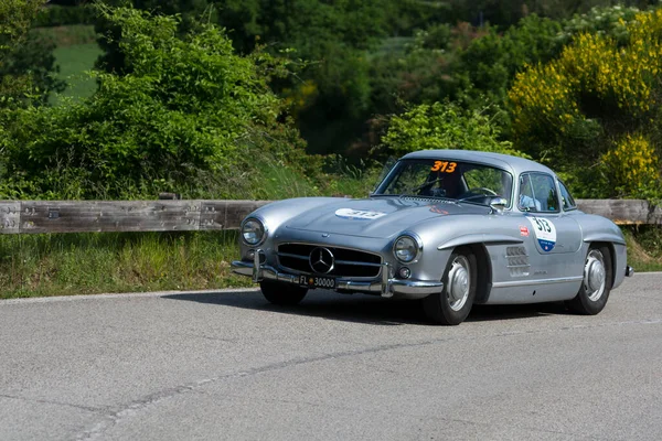 Pesaro Colle San Bartolo Italia Mayo 2018 Mercedes Benz 300 — Foto de Stock