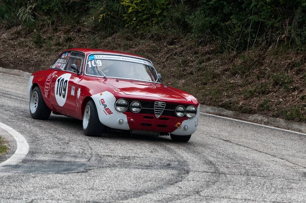 Pesaro Colle San Bartolo Italië Ott 2019 Alfa Romeo Gtam — Stockfoto