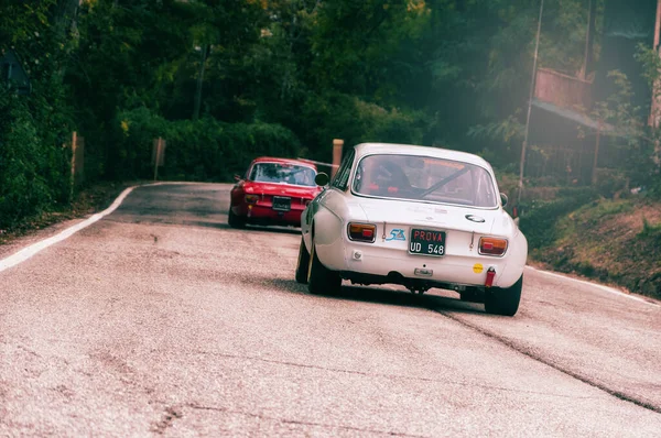 Pesaro Colle San Bartolo Italy Ott 2019 Alfa Romeo Gtam — стоковое фото