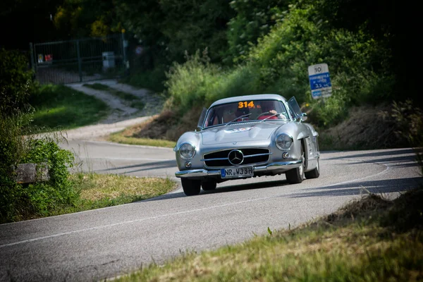 Pesaro Colle San Bartolo Italia Mayo 2018 Mercedes Benz 300 — Foto de Stock