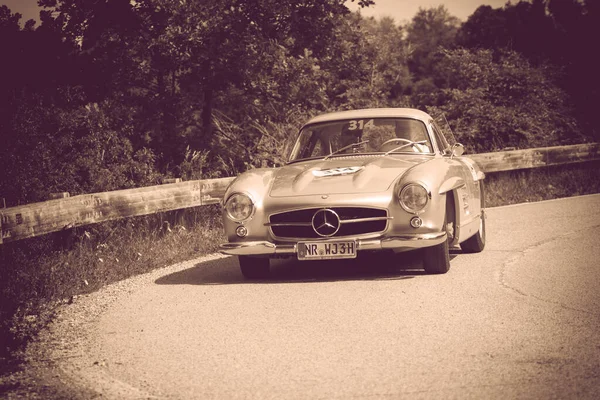 Pesaro Colle San Bartolo Italia Mayo 2018 Mercedes Benz 300 — Foto de Stock