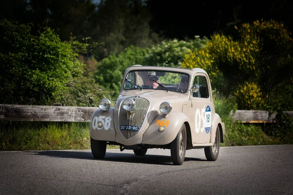 Pesaro Colle San Bartolo Italië Mei 2018 Fiat 500 Topolino — Stockfoto