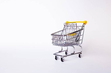 Alışveriş arabası konsepti, alışveriş ve satış, perakende ve dükkanlar.