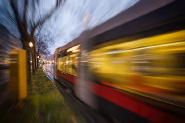 Rozmazané Pozadí Vlaku Pohybující Městě — Stock fotografie