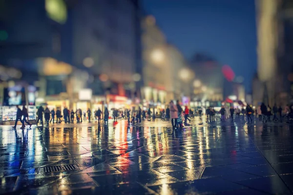 Night View People Walking City — Stock Photo, Image