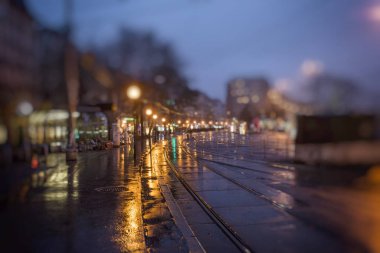 Gece trafik ışıkları, soyut bulanık arkaplan 