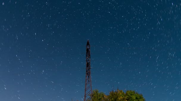 4 k Startrails elektriska linje. Komet-läge. — Stockvideo