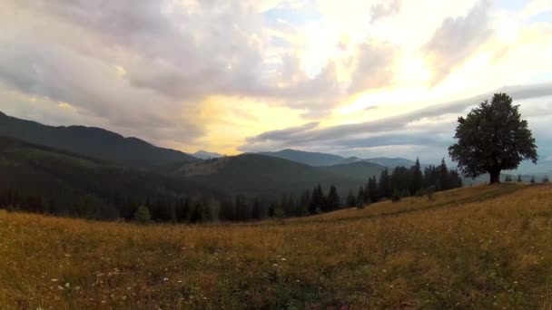 Beautiful Countryside Scenery Dramatic Cloudy Sky Mountains Range Time Lapse — Stock Video