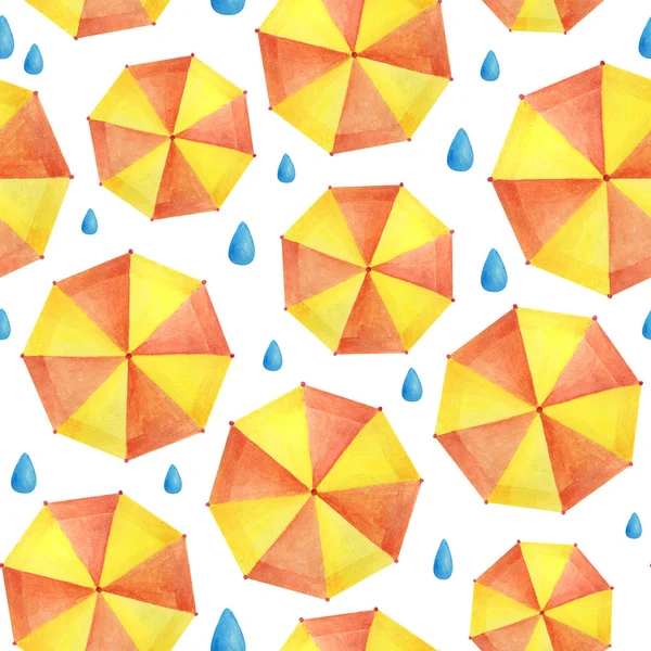 Aquarell bunten Regenschirm mit Regentropfen nahtlosen Muster. handgezeichnete Draufsicht auf gelbe und rote Regenschirme isoliert auf weißem Hintergrund. Illustration für Kinder, Textil, Verpackung, Poster, Druck — Stockfoto