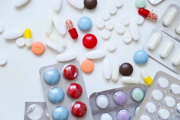 Statyny, tabletki tabletki, tabletki leku, Beta bloker — Zdjęcie stockowe