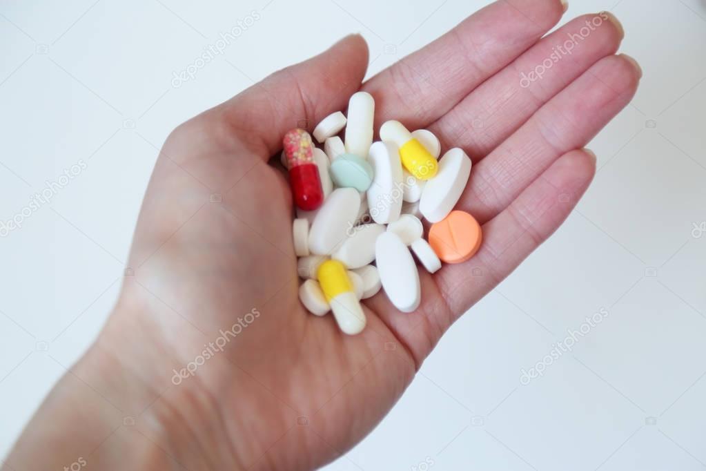  Statins, Tablets Tablets, Medicine Tablets, Beta Blocker