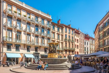 Toulouse yerine Trinite