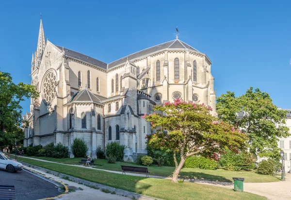 Igreja de São Martinho em Pau . — Fotografia de Stock