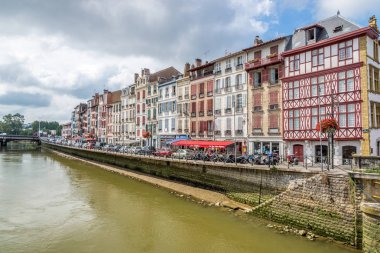 Bayonne - Fransa sokaklarında