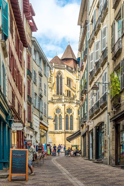 Bayonne - Fransa sokaklarında